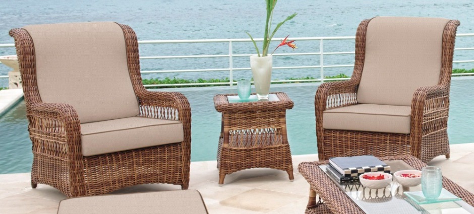 034945 Приставной столик SkyLine Ebony Santreyd 