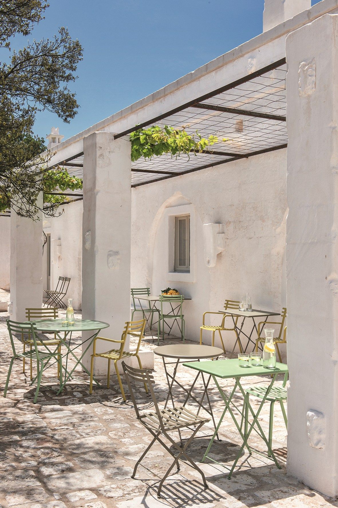 Железный штабелируемый садовый стул Ethimo ARCH-00144820 - Вид №1