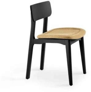 CHAIRS & MORE Мягкое деревянное кресло Cacao