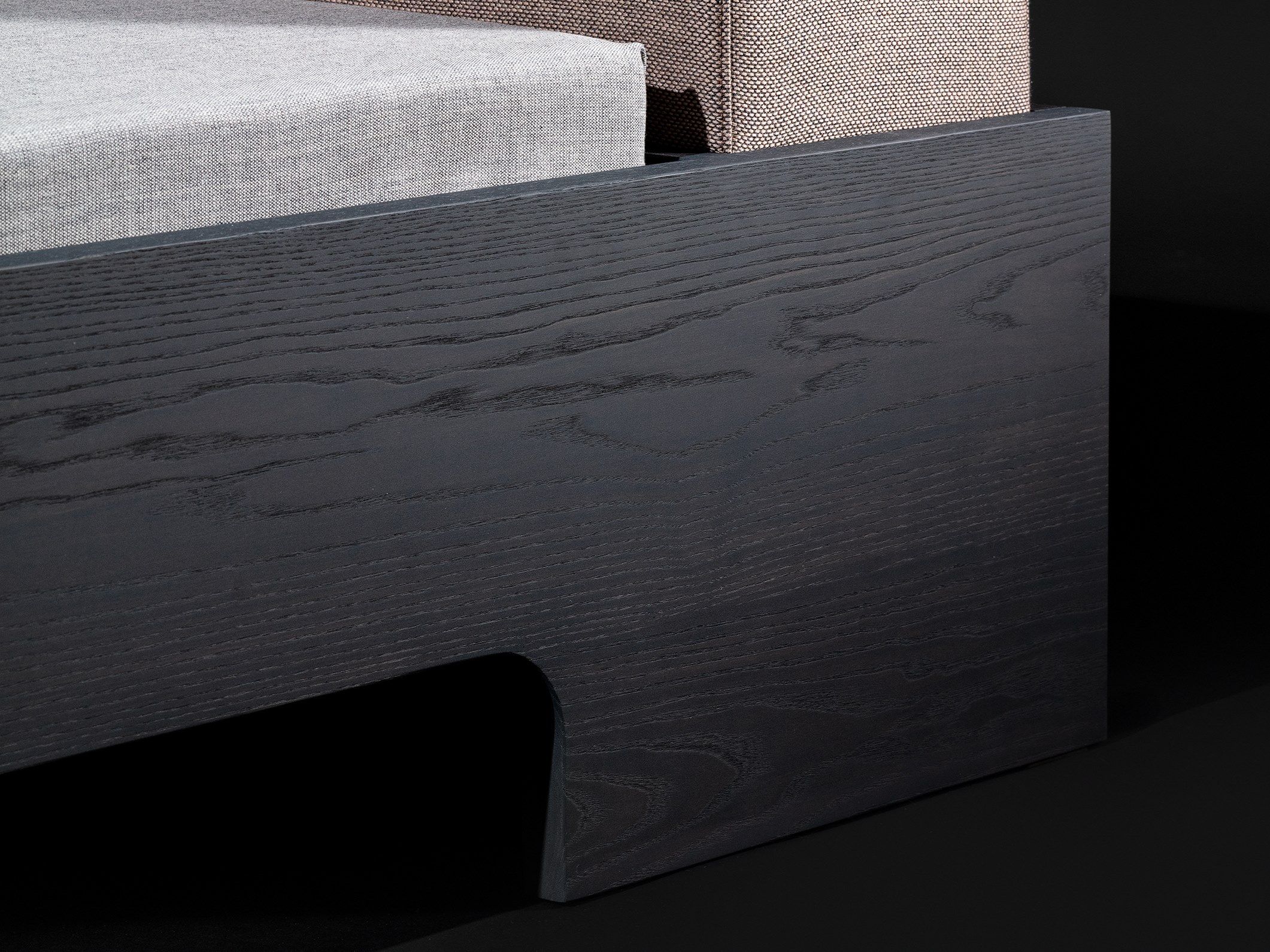 Двуспальная кровать с мягким изголовьем ZEITRAUM DOZE ARCH-00106564 - Вид №5