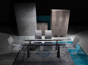 Выдвижной стол с керамической или хрустальной столешницей