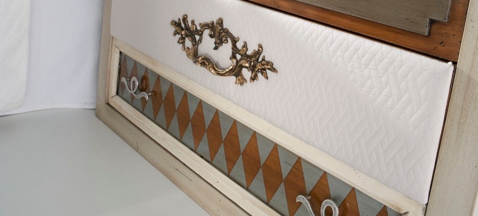 007301 Стенка к кровати Lola Glamour Amore Santreyd - Вид №3