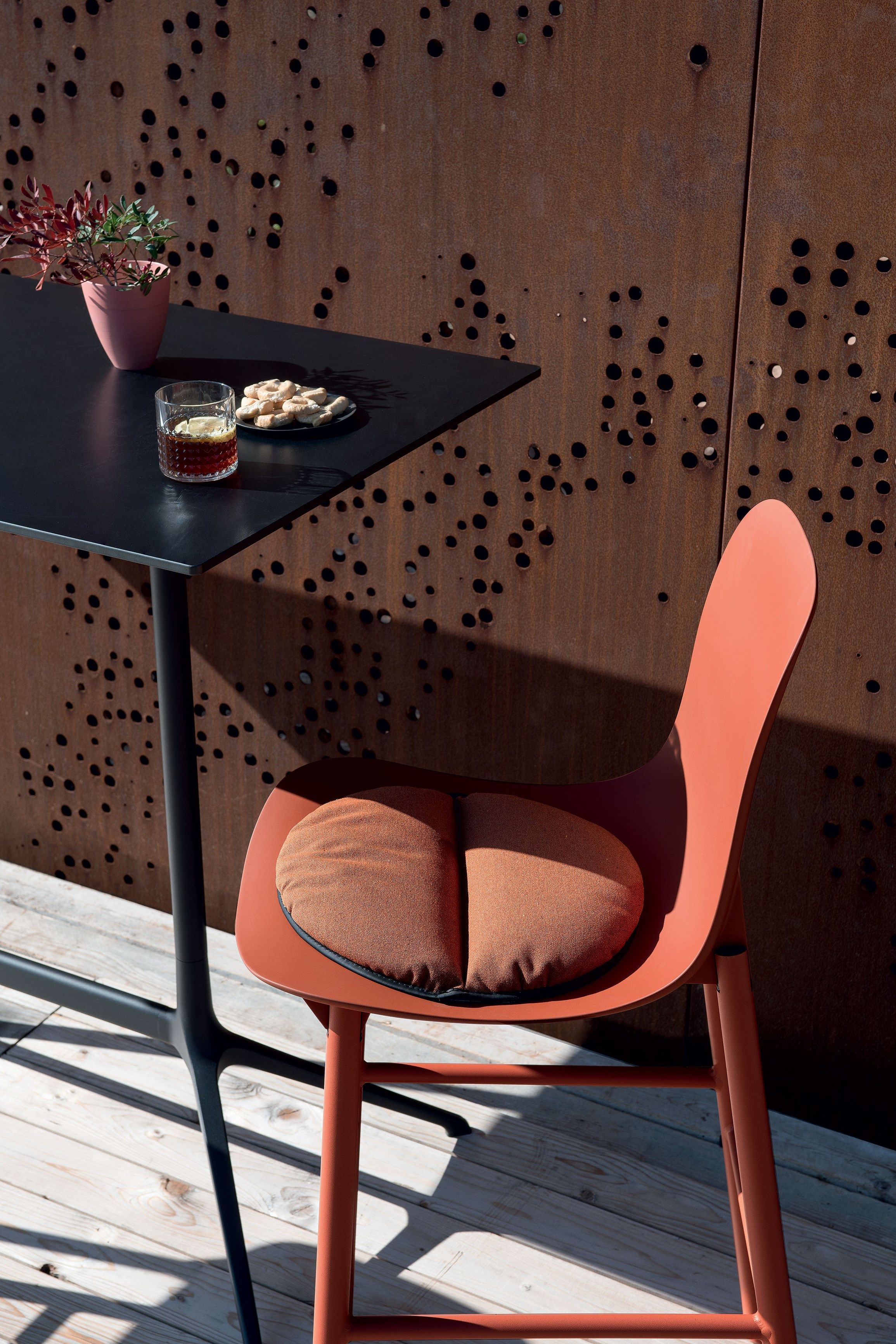 Открытый круглый сплошной цвет подушки Kristalia Lips ARCH-00060696 - Вид №26