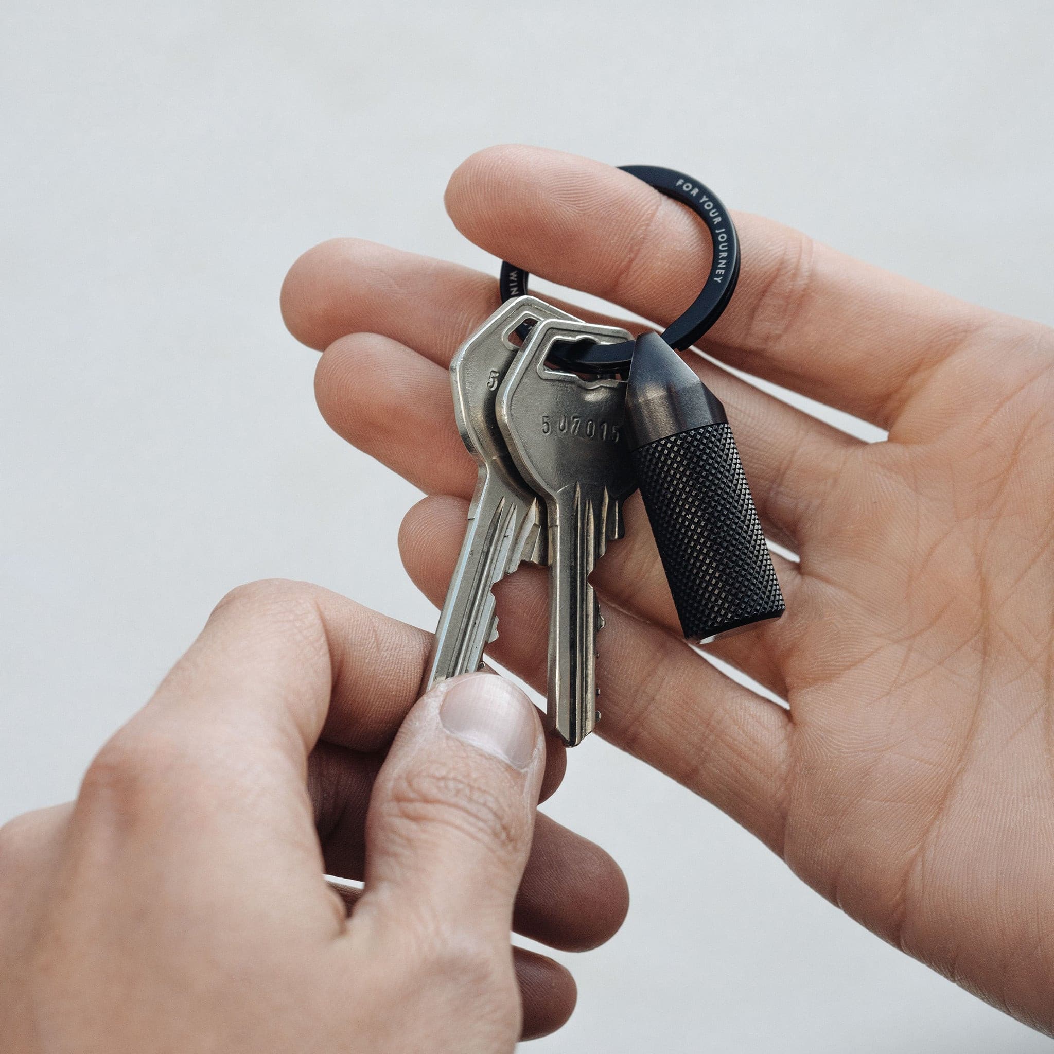 W201BST Сундук с ключами - черная сталь Wingback  - Вид №2