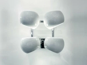 LICHT IM RAUM Настенный светильник из фарфора ручной работы White moons