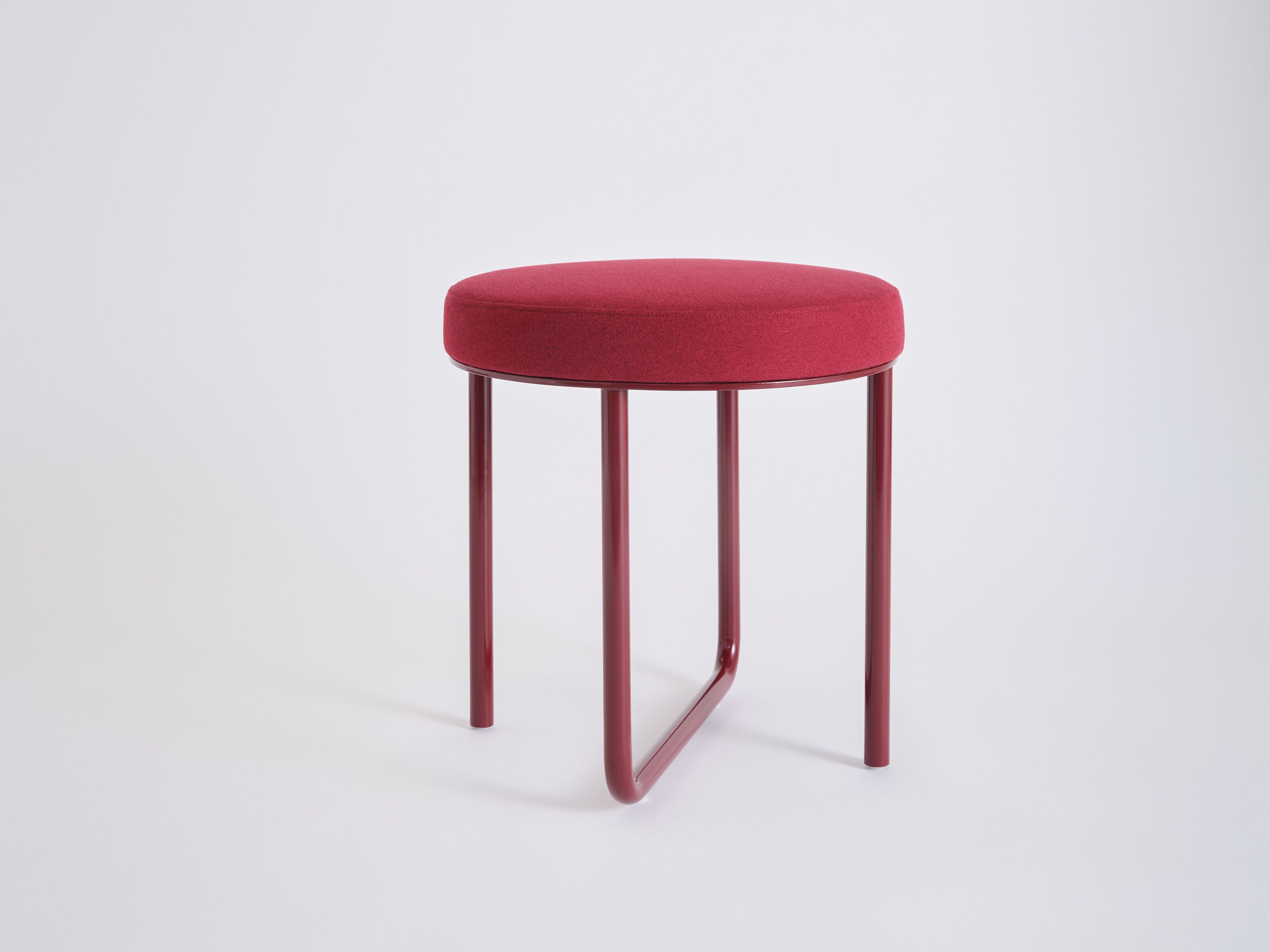 Низкий стул с мягкой тканью Phase Design Turnabout ARCH-00053925 - Вид №1