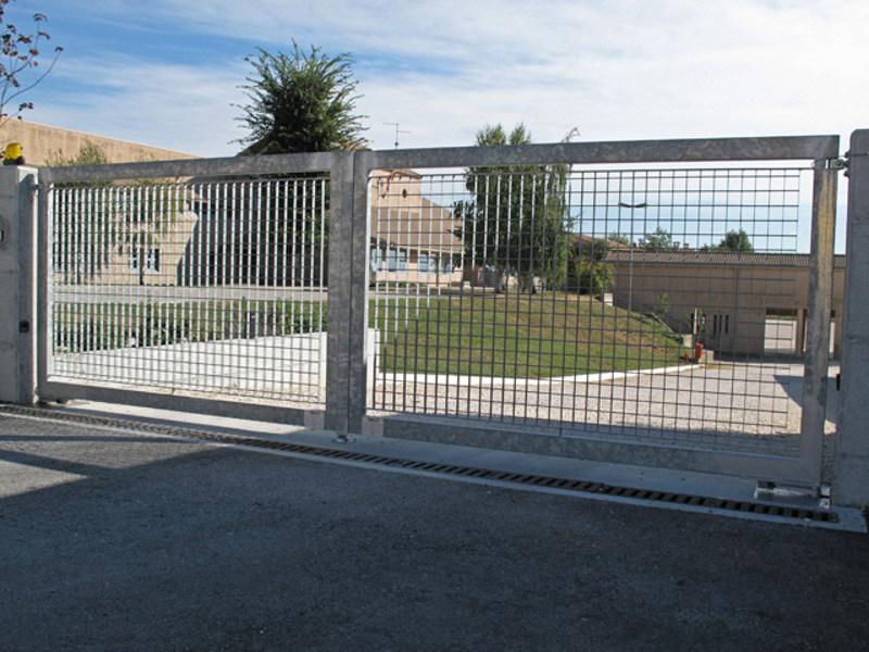 GRIGLIATI BALDASSAR Промышленные металлические ворота sun-id-1464664 - Вид №3