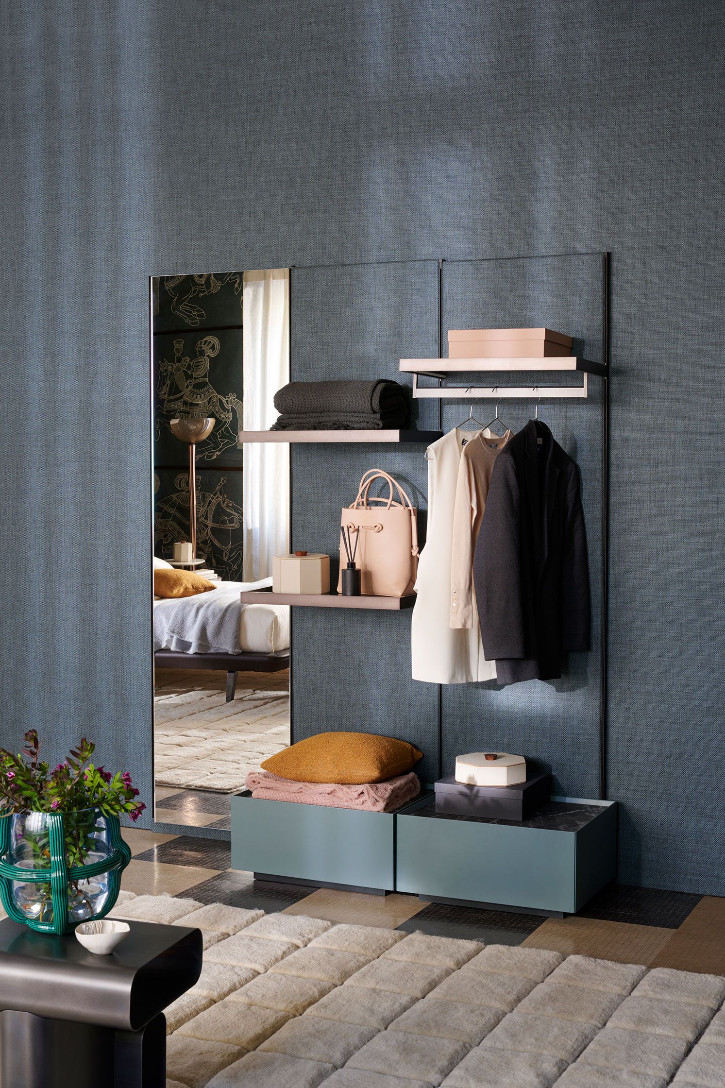 Журнальный столик из нержавеющей стали CASSINA Soft Corners ARCH-00129132 - Вид №11