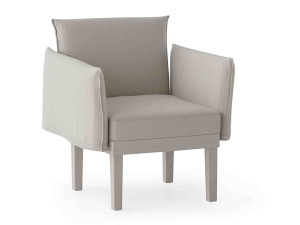 Тканевое кресло с подлокотниками