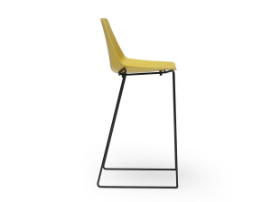 Барный стул из полипропилена