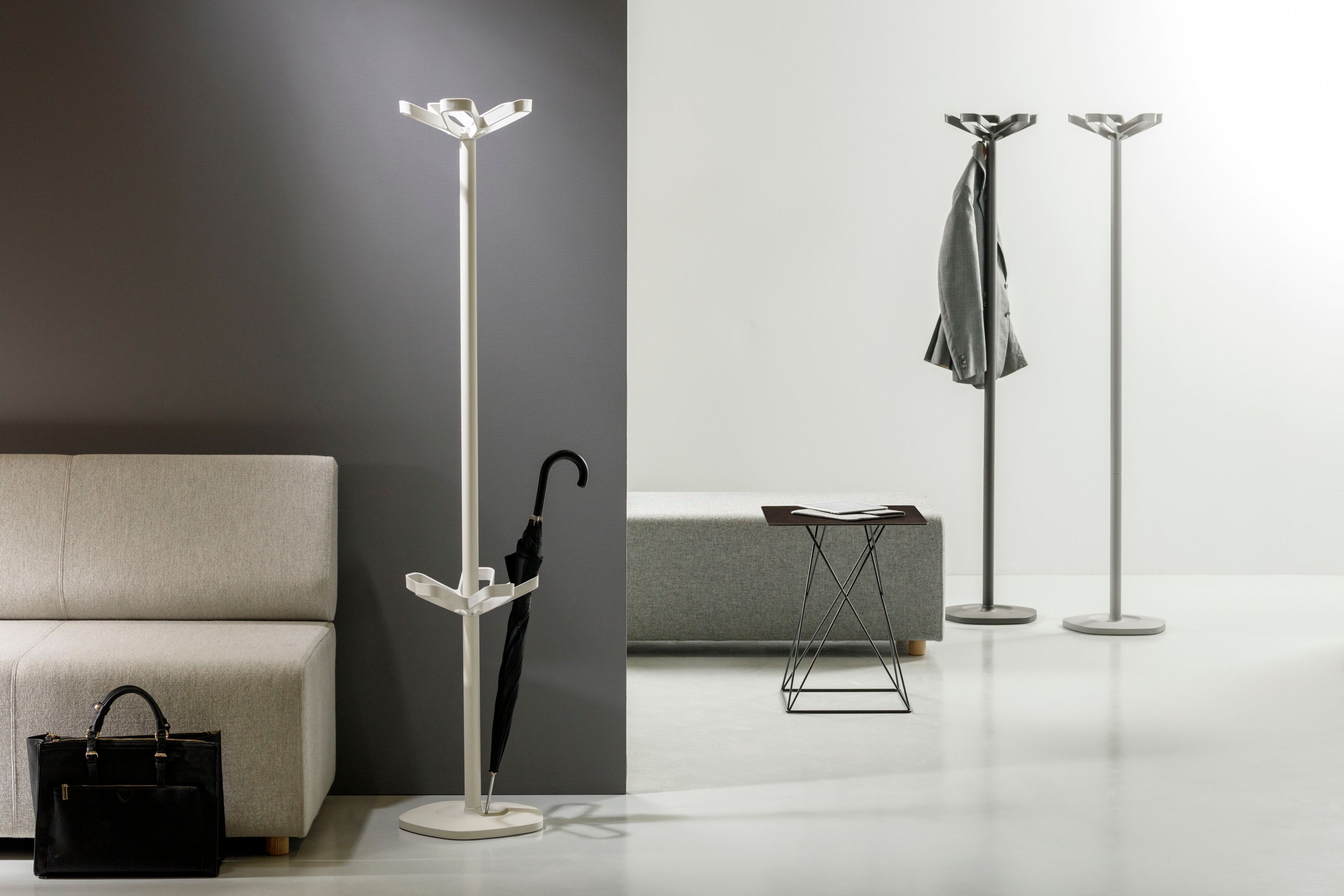 Стальная офисная вешалка для одежды с зонтиком Cascando Flower ARCH-00067548 - Вид №5