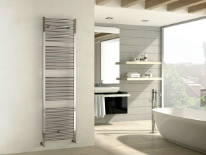 Хромированный радиатор для ванной комнаты