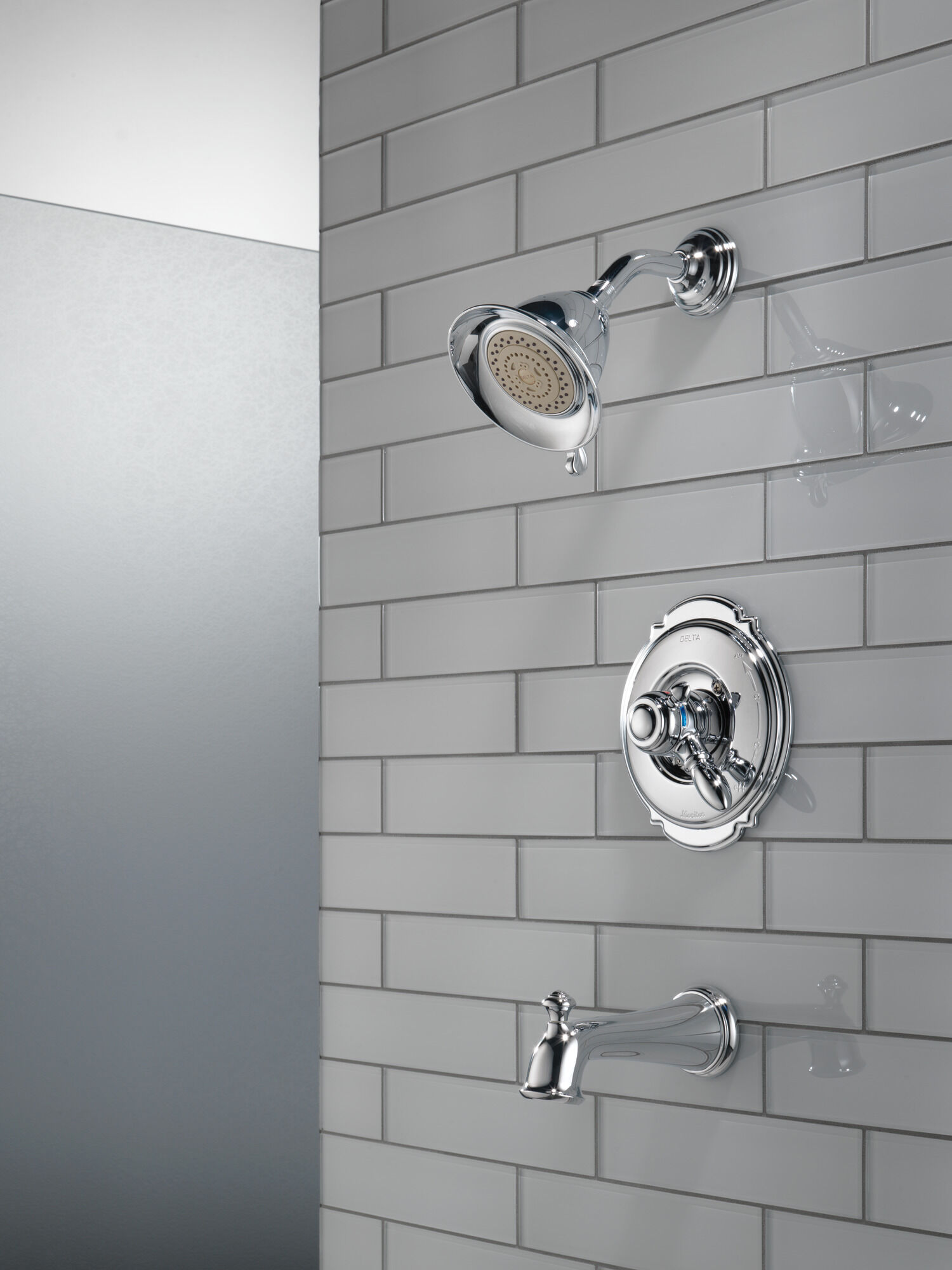 T17455-NP Для ванны и душа Monitor® 17 Series Delta Faucet Victorian Жемчужный никель и латунь - Вид №1