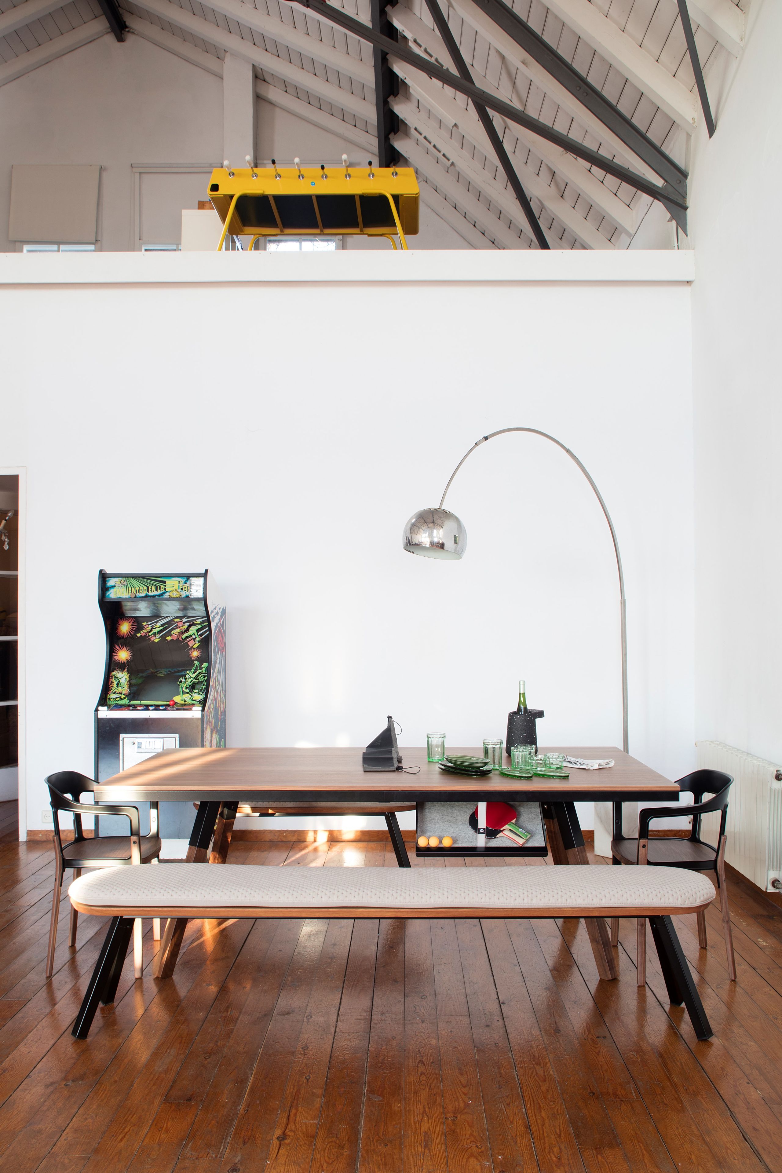 Дубовая скамья с окрашенной стальной основой RS Barcelona YOU AND ME ARCH-00051992 - Вид №10