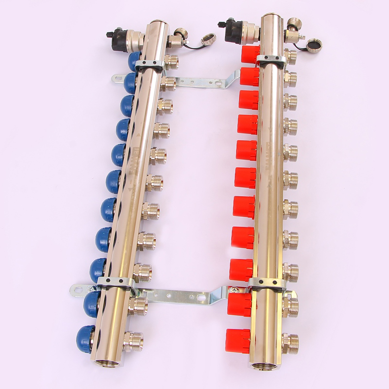 Коллекторная группа TOPWAY с регулировочными и термостатическими вентилями с резьбой под евроконус EMMETI 1"x3/4"ЕК 11 выходов 01298728 - Вид №1