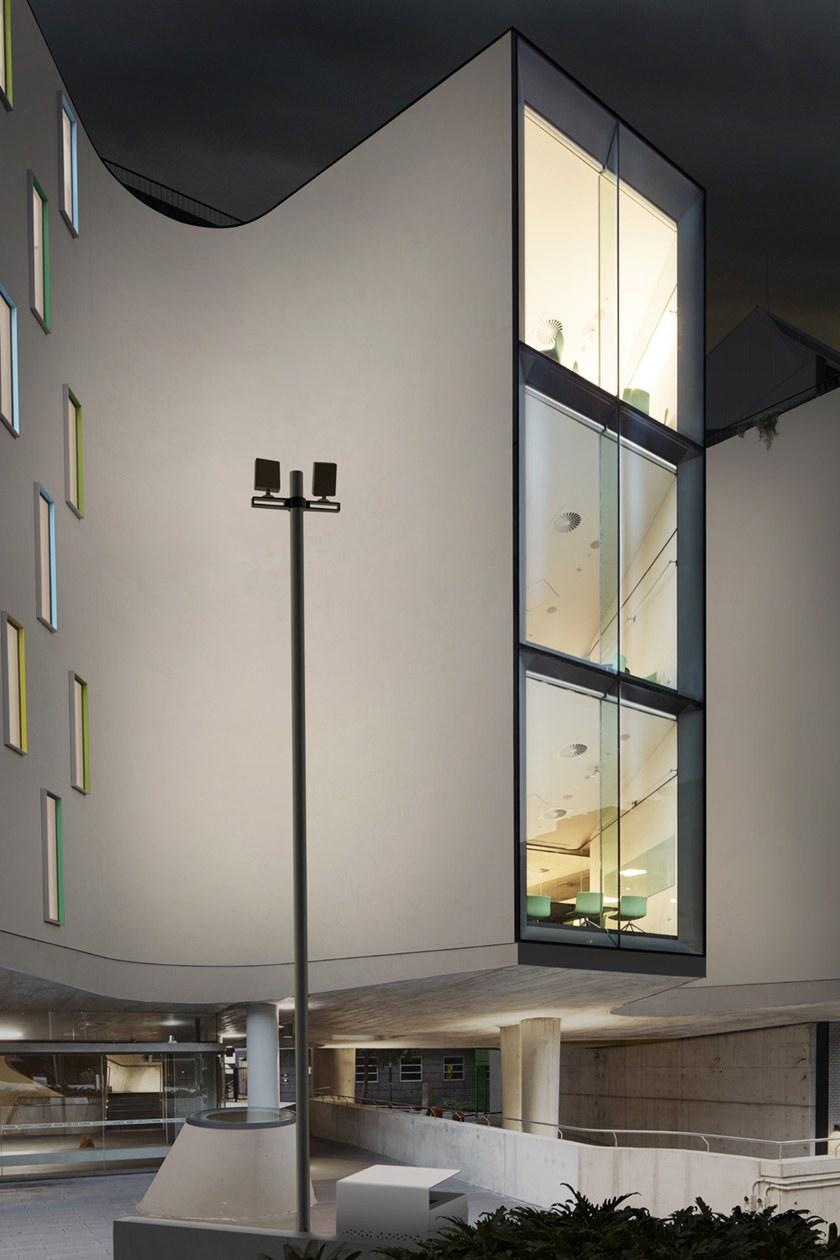 iGuzzini Регулируемый алюминиевый светодиодный проектор для улицы Platea sun-id-1380206 - Вид №3