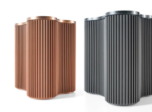 Деревянный журнальный столик