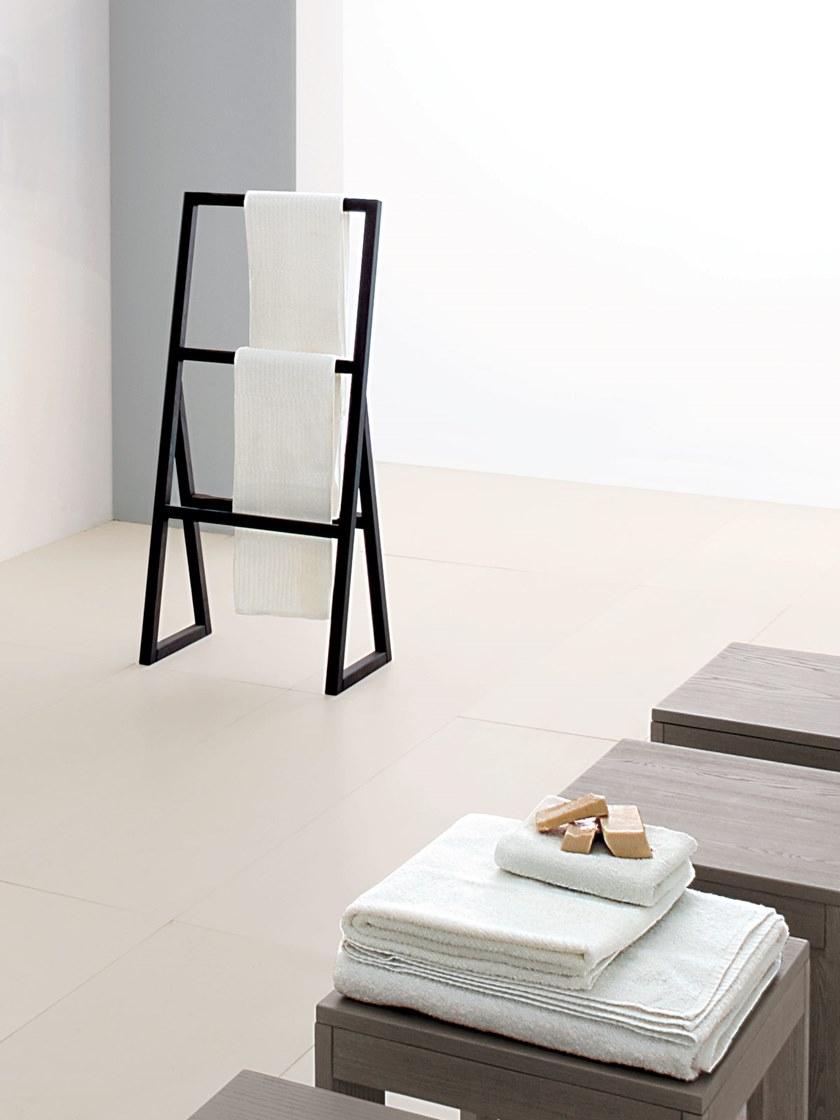 GD Arredamenti Держатель для полотенец, наклоненный от земли, из массива ясеня Dogi sun-id-1434529 - Вид №1