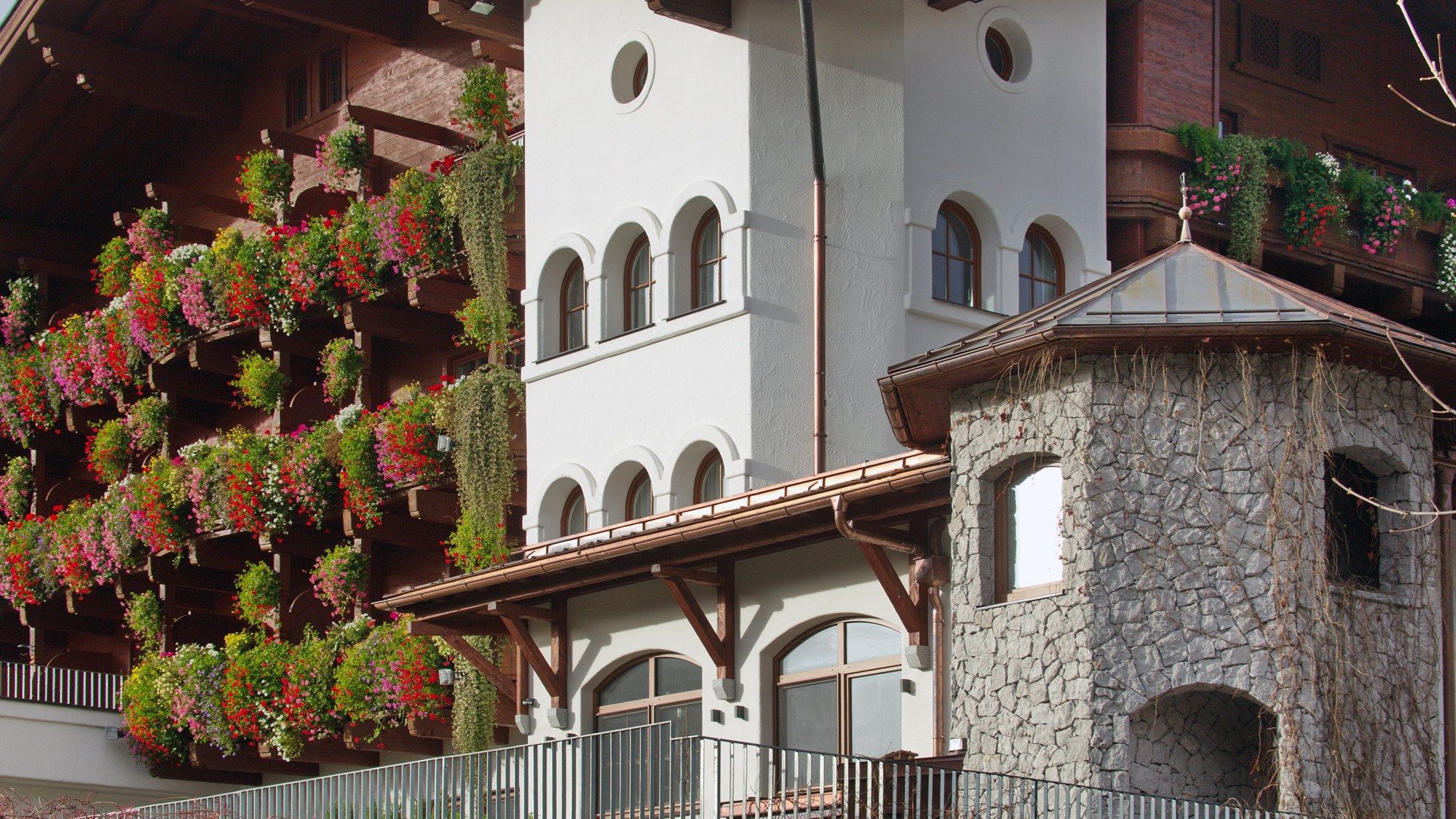 Натуральный каменный элемент для фасада B&B Rivestimenti Naturali камень ARCH-00116203 - Вид №26