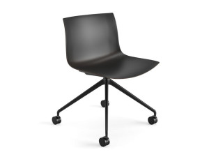 Стул из Папершелла с колесами