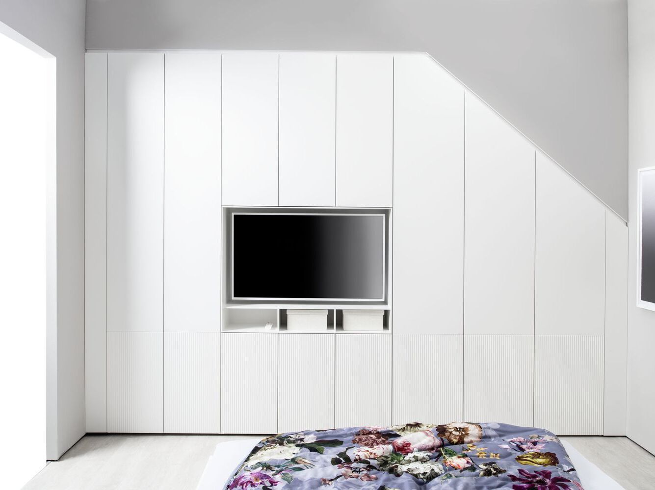 Шкаф со встроенным телевизором Sudbrock Möbelhandwerk Miria ARCH-00052016