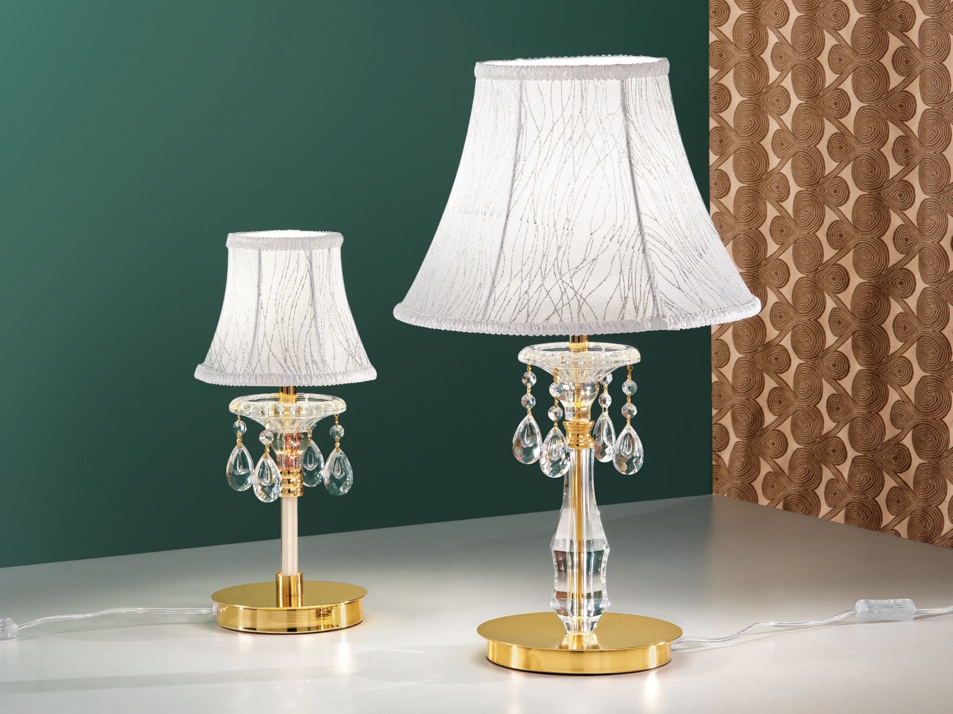 Настольная лампа из стекла и ткани с кристаллами Fan Europe Lighting окружающий свет дизайн ARCH-00137155