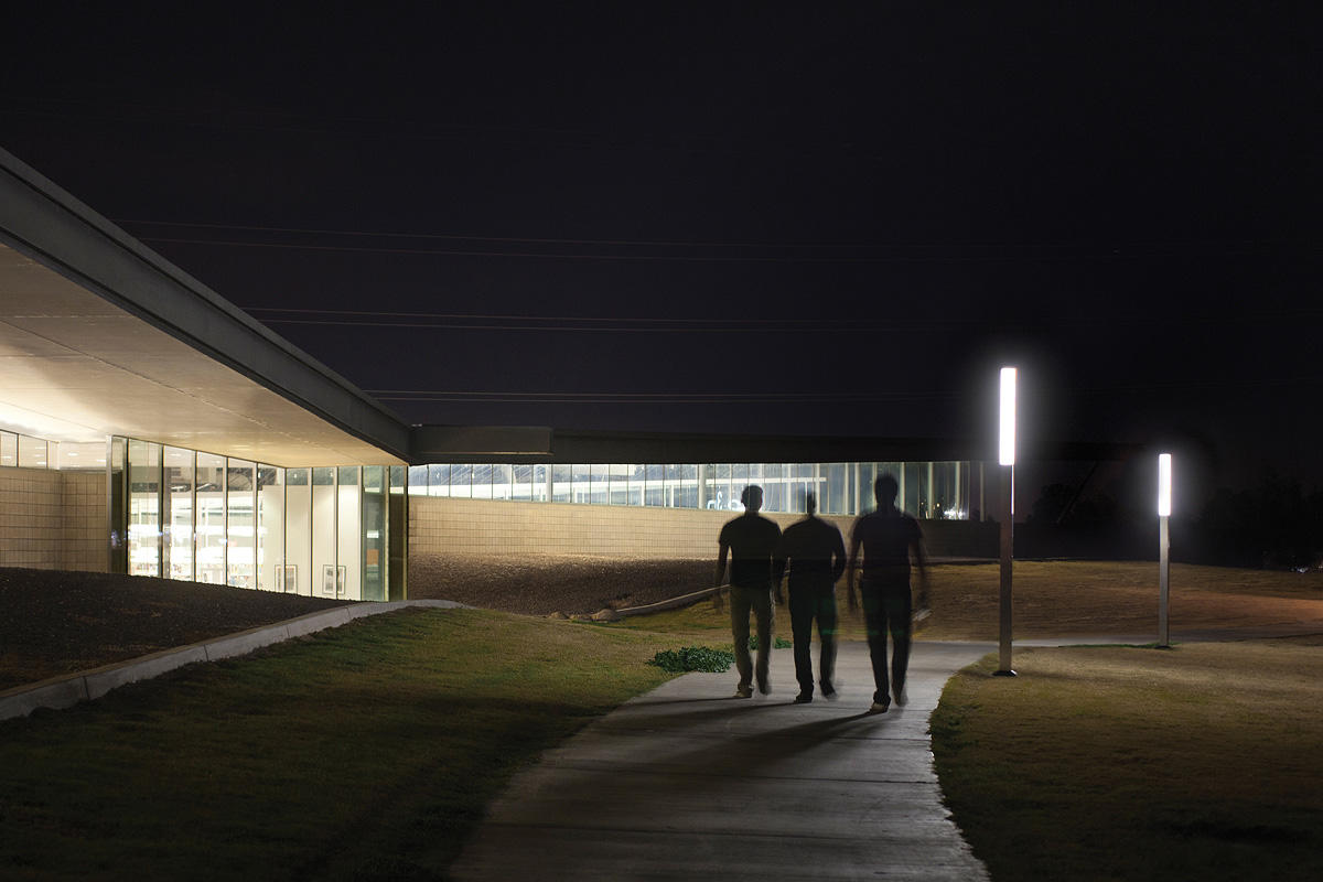 FSRT254 Пешеходное освещение Rincon  Forms-surfaces  - Вид №6