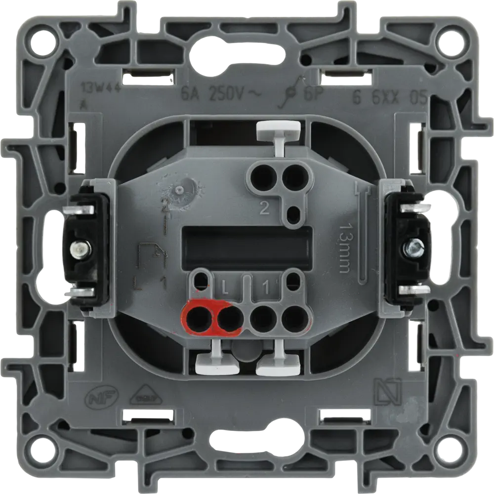 Выключатель кнопочный 1 клавиша Legrand Etika цвет белый STLM-2208661 - Вид №2