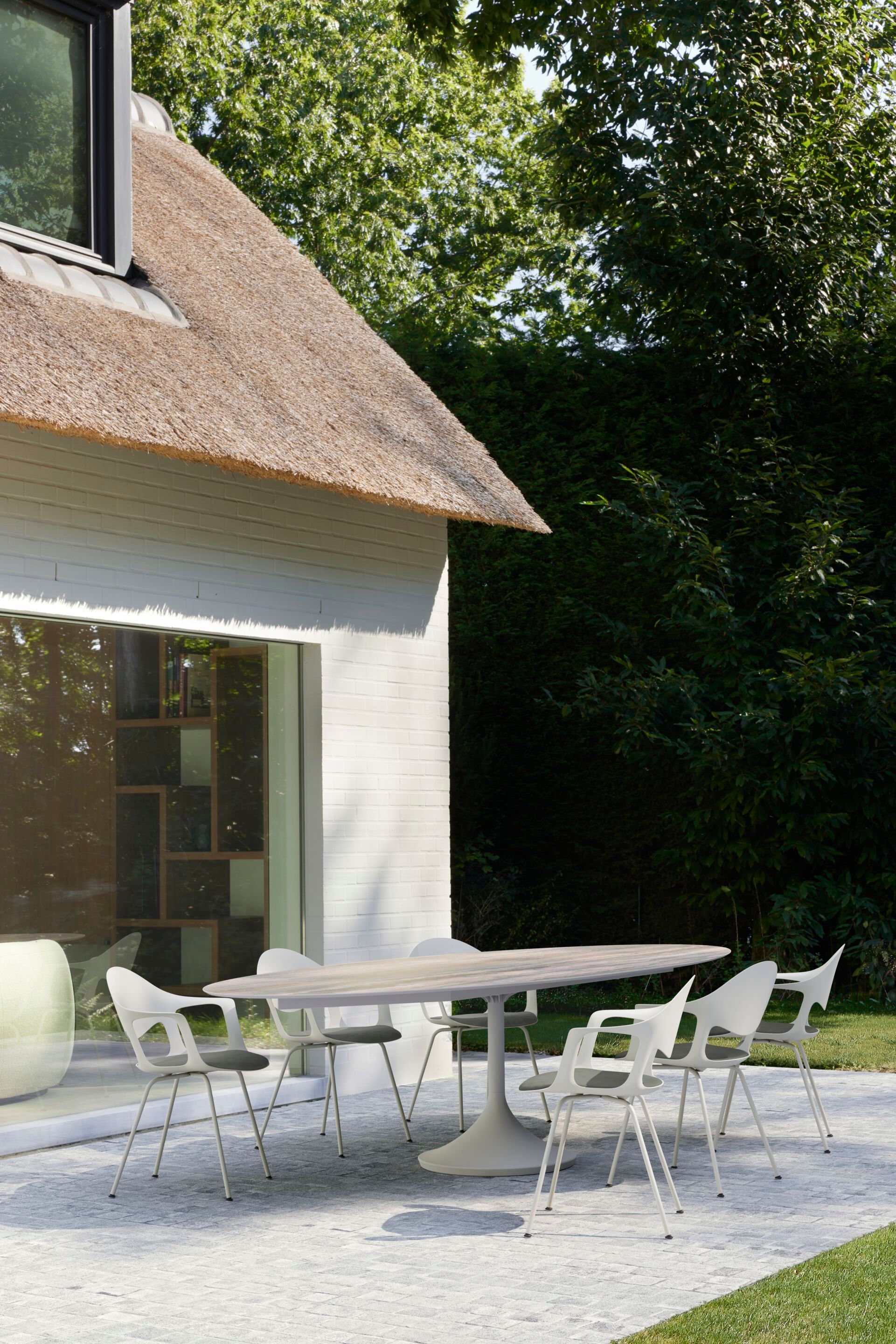 Овальный стол в Ксерамике Joli Central ARCH-00146324 - Вид №5