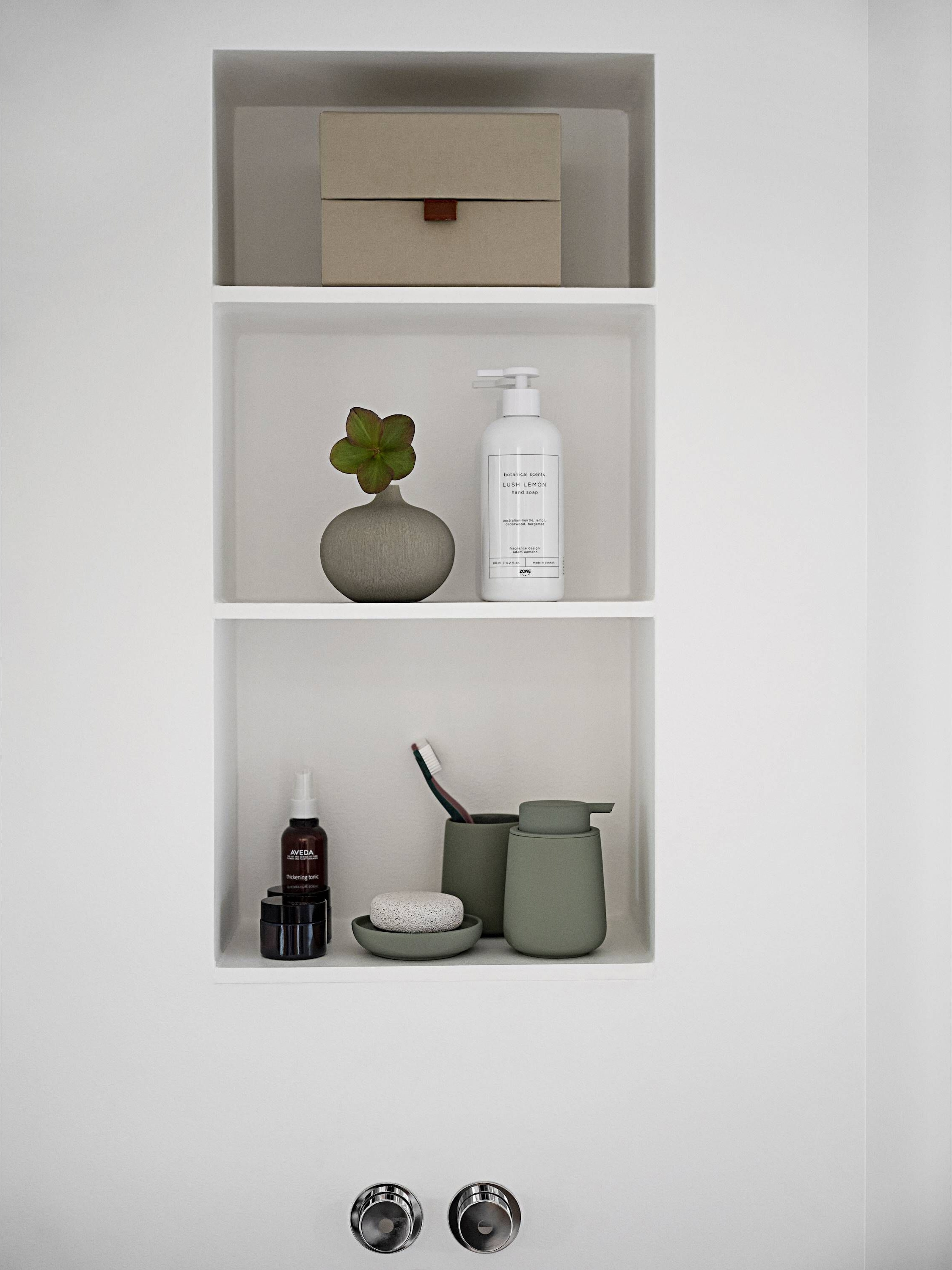 15251 мыльница Zone Denmark Nova One - Вид №2