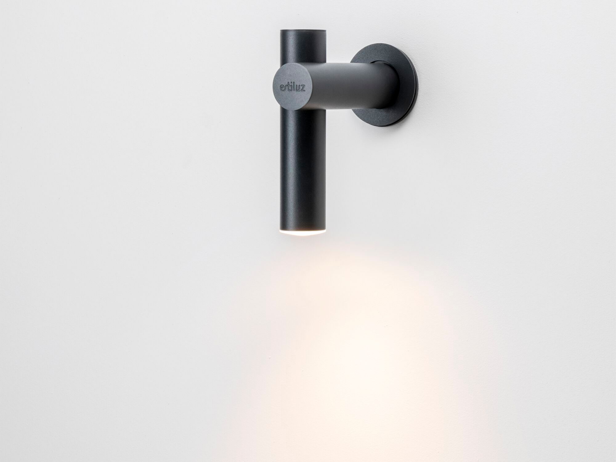 Металлическая наружная настенная лампа Estiluz Tik ARCH-00084946 - Вид №4