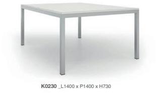 De Rosso Квадратный стол с алюминиевым основанием и столешницей из hpl Square sun-id-1486461 - Вид №1