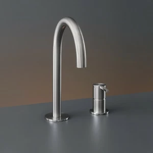 два отверстия смеситель с поворотным носиком Н. 245 мм  INV40 CEADESIGN