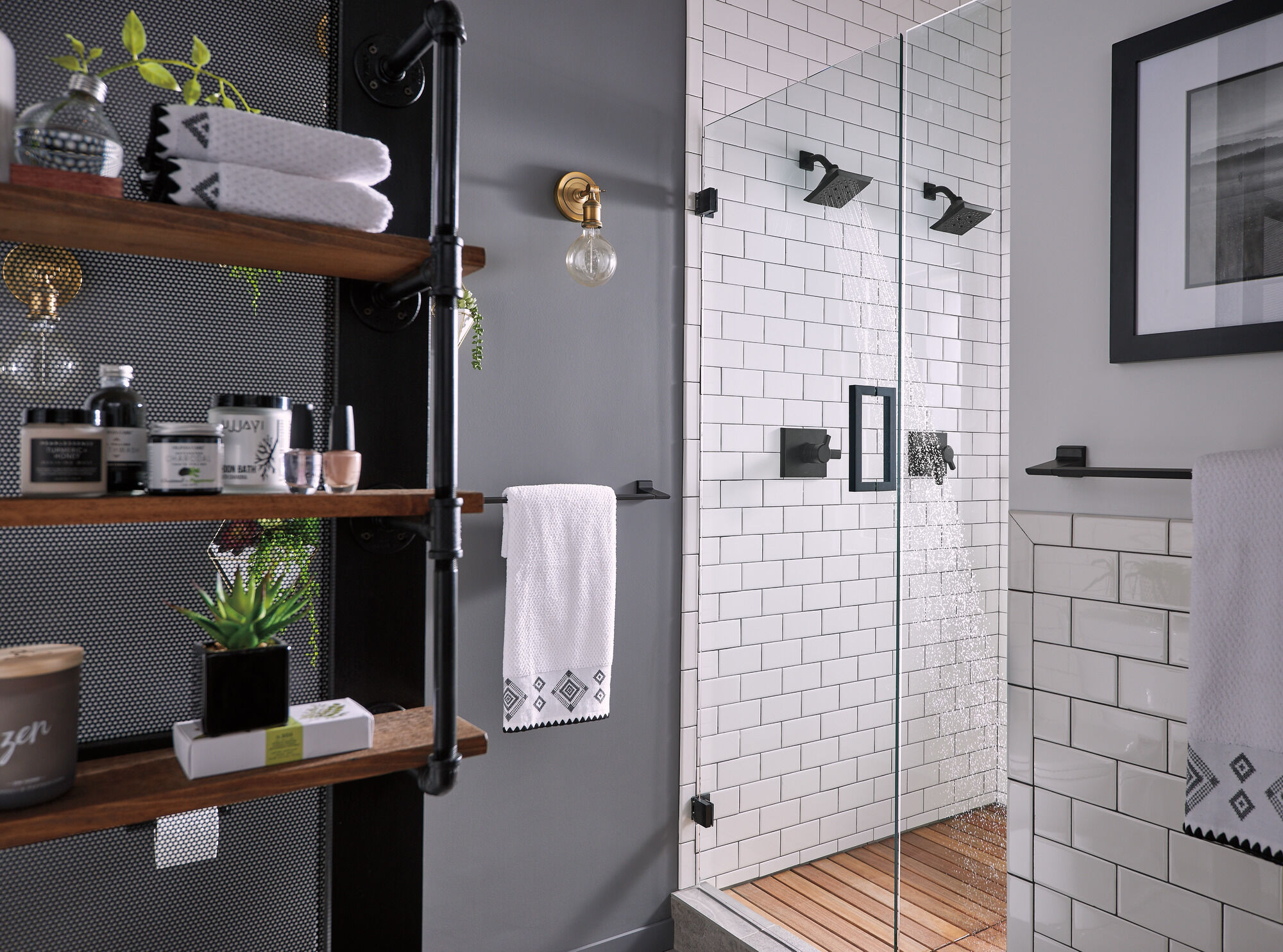 Вешалка для полотенец 24 дюйма Delta Faucet 759240-SS - Вид №1