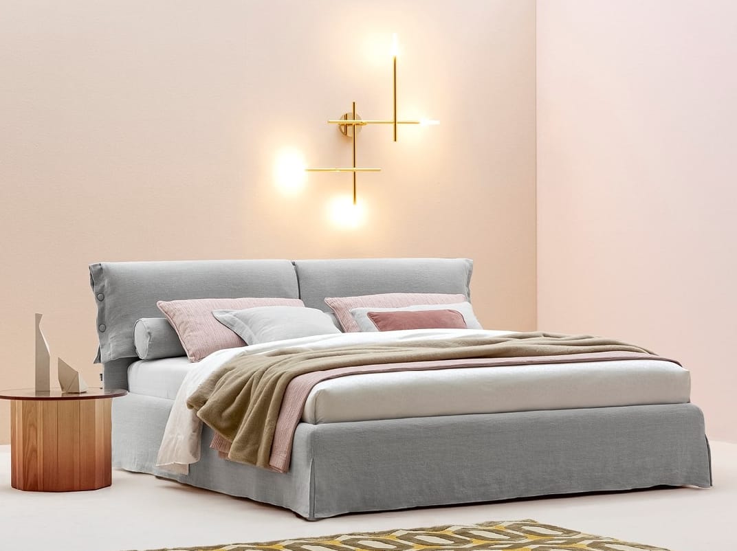 Двуспальная кровать из ткани с мягким изголовьем Twils GISELLE ARCH-00033828 - Вид №1