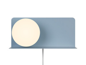 Настенный светильник с металлической и стеклянной полкой