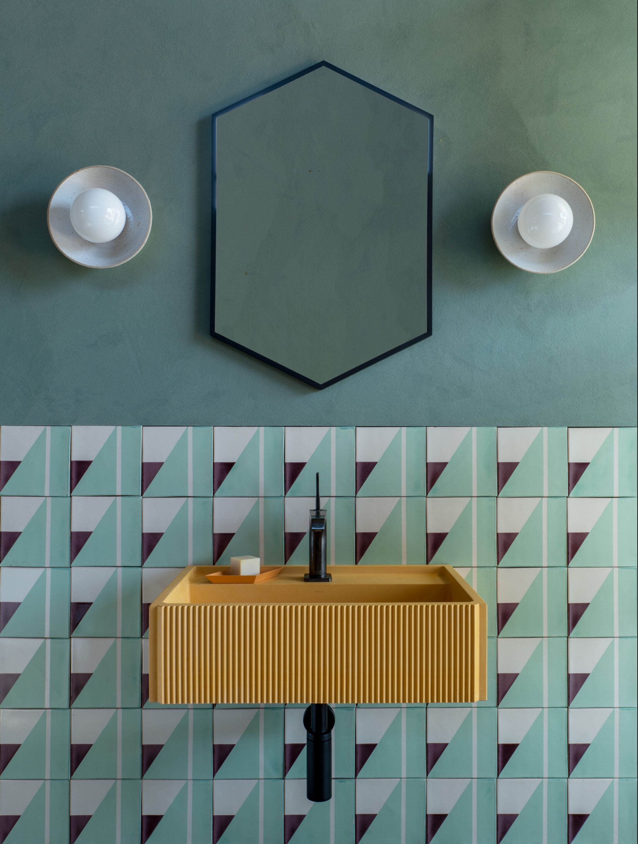 Бетонный подвесной прямоугольный умывальник Formed ELBA ARCH-00152569 - Вид №3