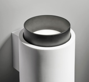 Гипсовая настенная лампа