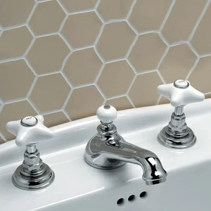 Смеситель на 3 отверстия для раковины UTWR700CR Devon Devon WHITE ROSE