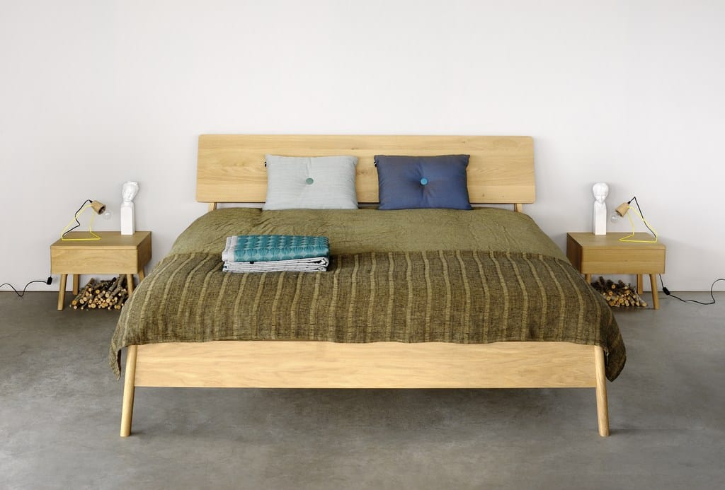 Дубовая двуспальная кровать Ethnicraft Air ARCH-00146635 - Вид №2