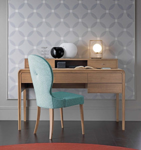 Мягкий стул из ткани