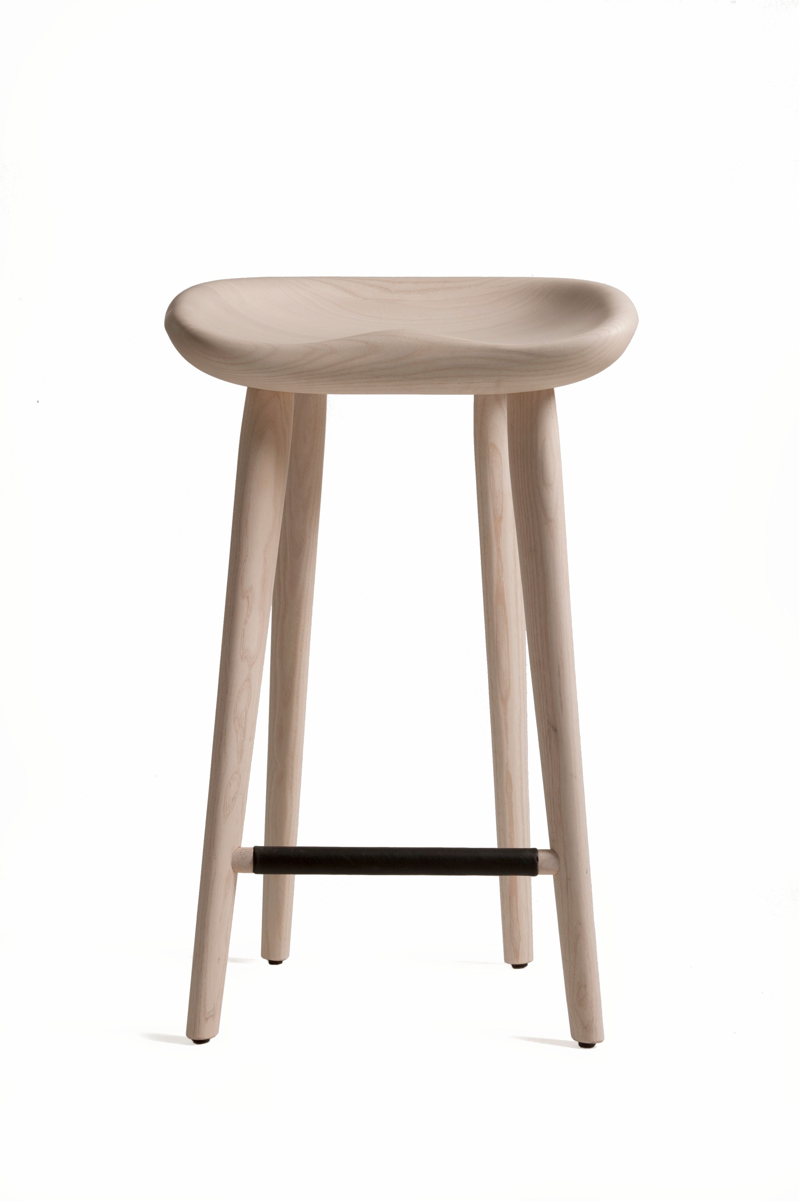 Табурет из массива дерева с подставкой для ног BassamFellows Трактор ARCH-00061645 - Вид №5