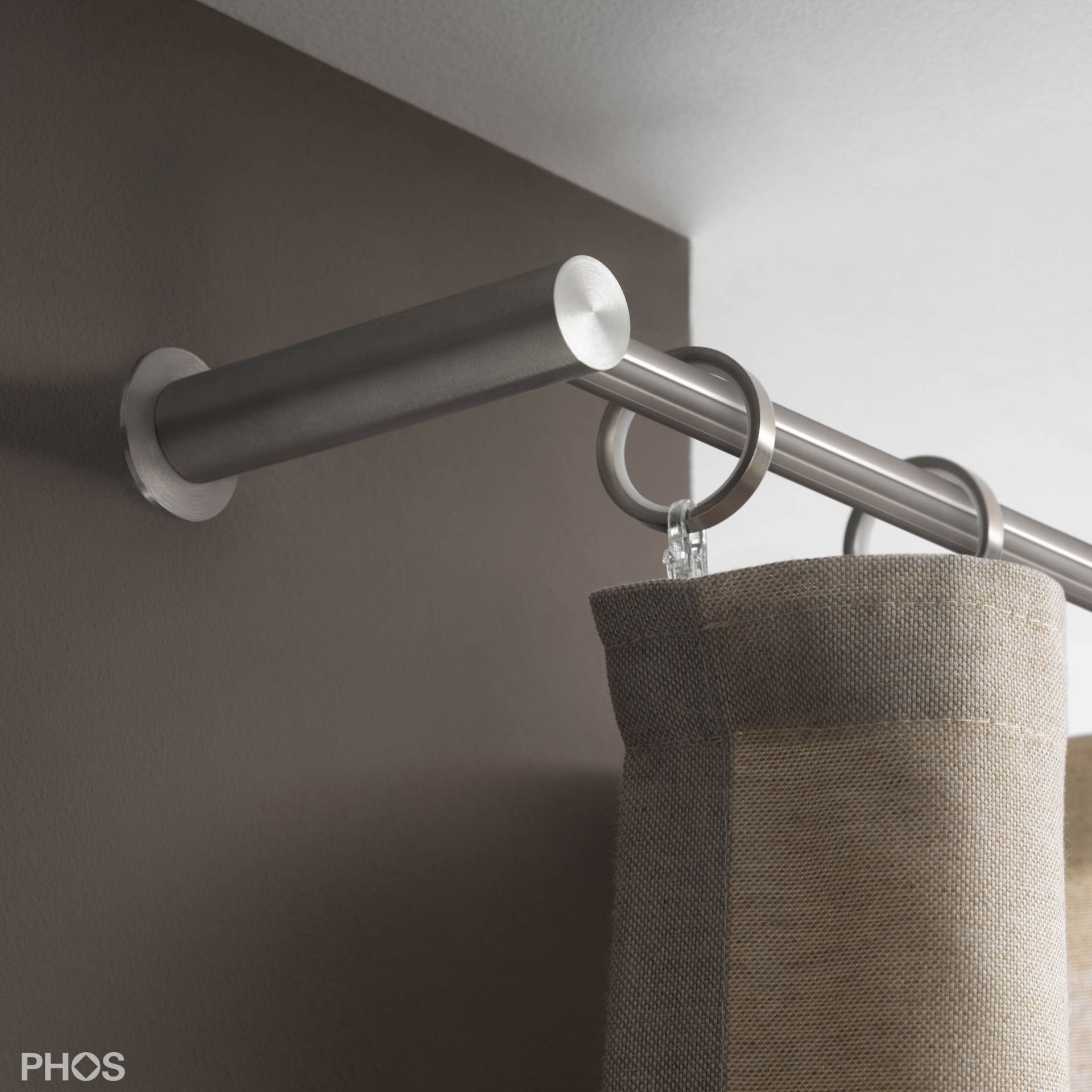 VS20-100E3400 Комплект карнизов: 340 см с 2 концевыми кронштейнами и 1 кронштейном в качестве центральной опоры (среднее расстояние от стены) PHOS 