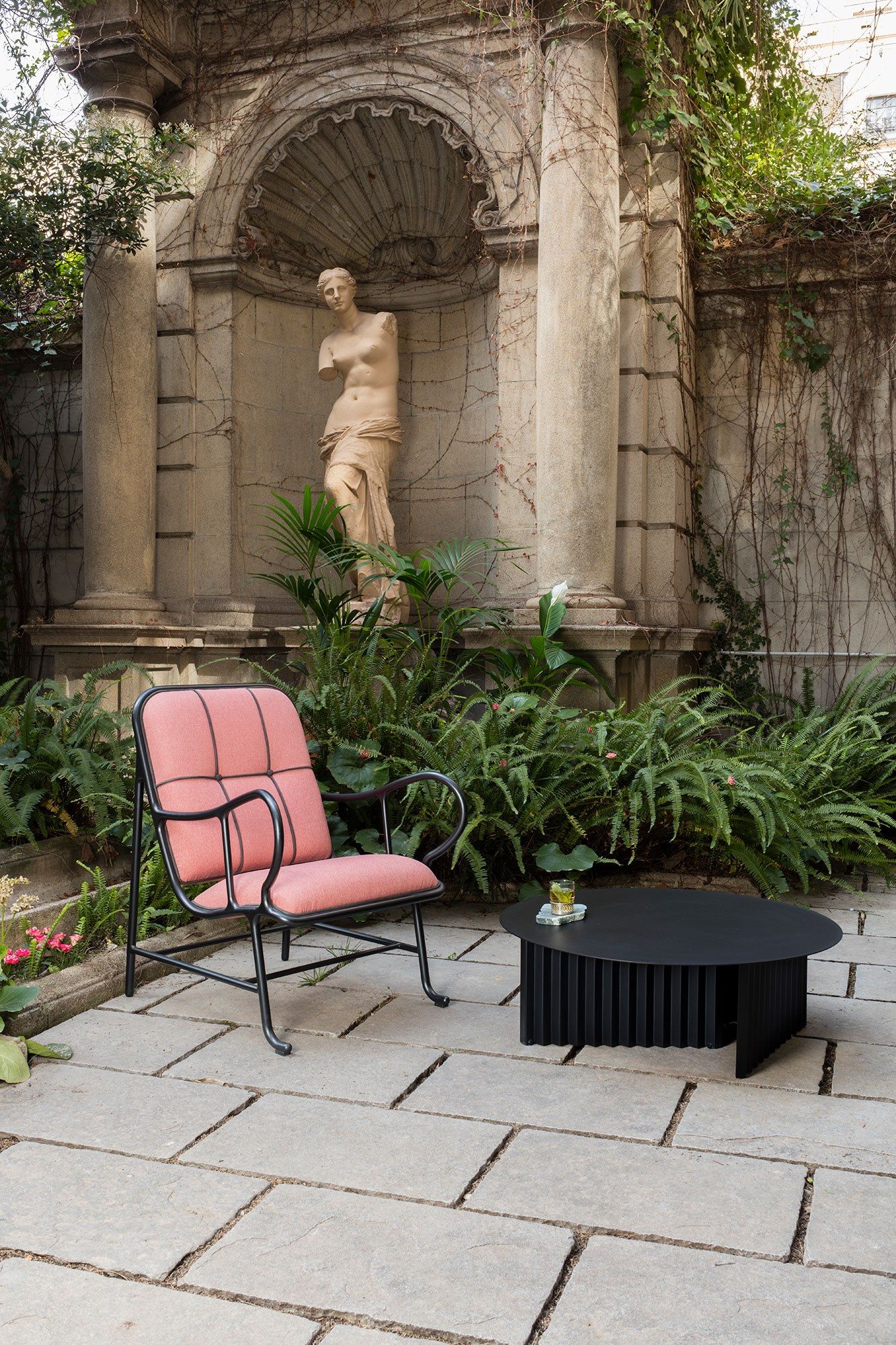 Стальной круглый низкий журнальный столик RS Barcelona Plec ARCH-00038257 - Вид №7