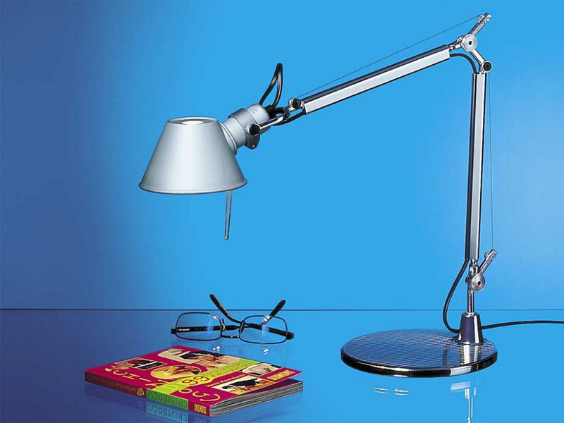 Настольная лампа 73х69 см оранжевая бежевая Micro A011900 ARTEMIDE  00-3883004 Серебро  - Вид №3