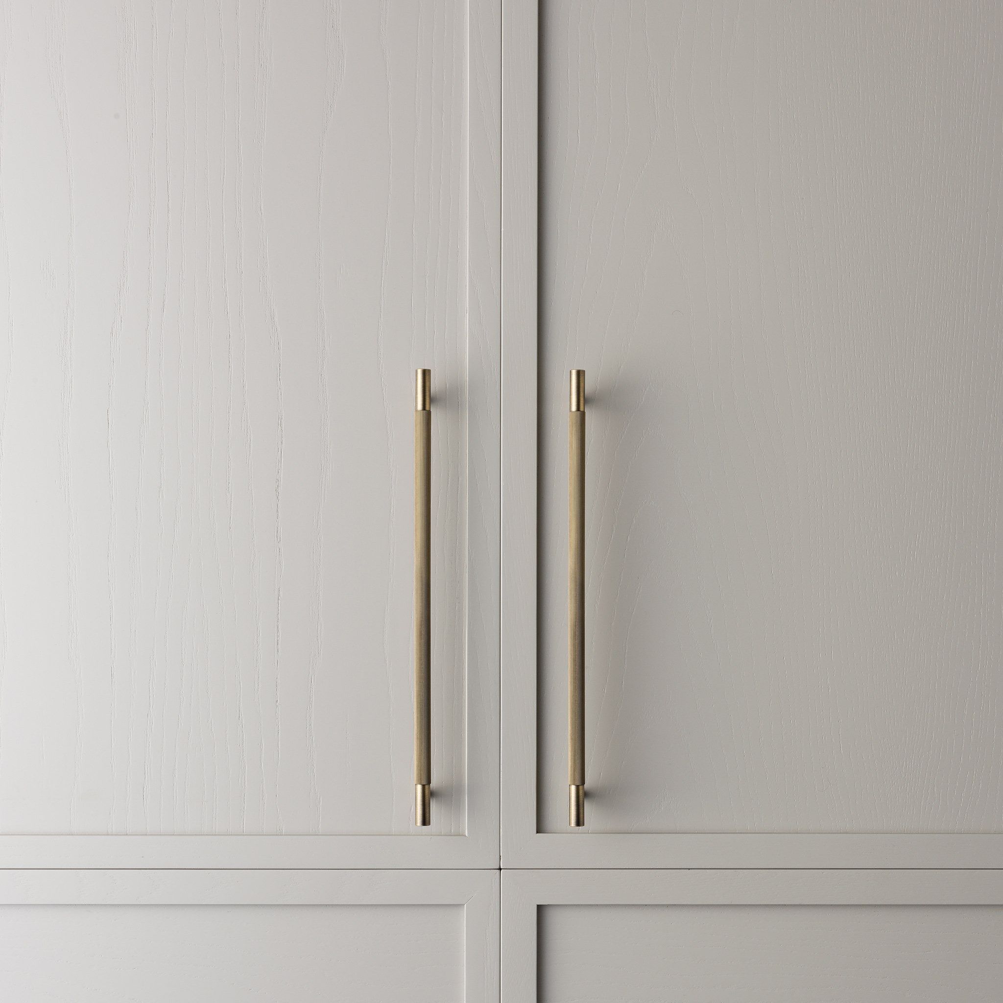 Латунь мост мебельная ручка Lo & Co Interiors LINEAR ARCH-00068486 - Вид №12