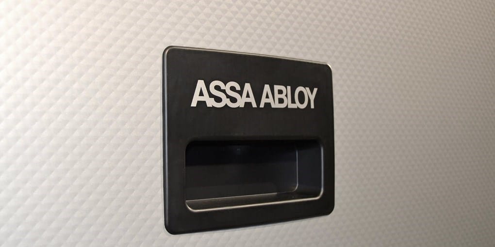 Быстрые секционные ворота ASSA ABLOY Entrance Systems промышленные секционные ворота ARCH-00064876 - Вид №1