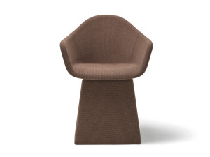 Мягкий тканевый стул с подлокотниками