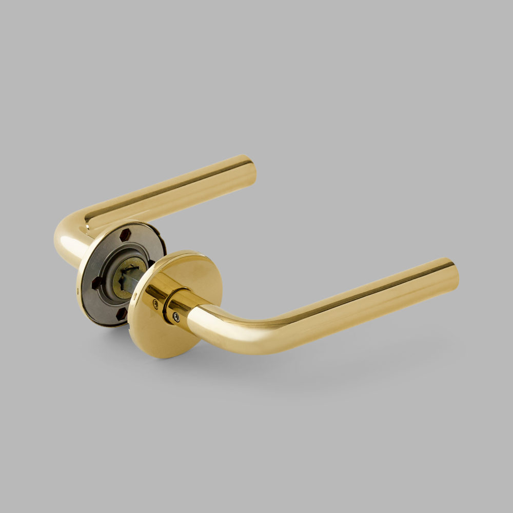 15101601011 Рычажная рукоятка L - Латуньd line Knud Holscher 