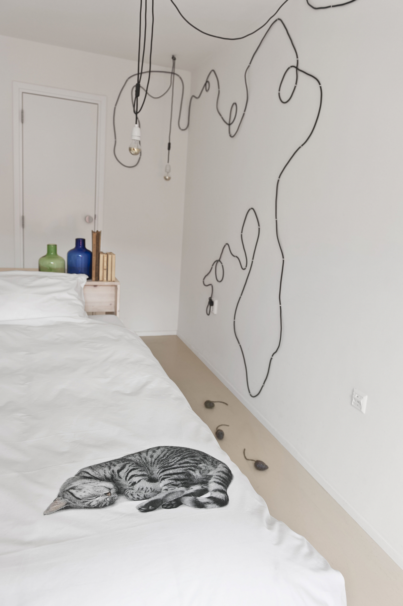 Детское постельное белье односпальное "Кошка Олли" 150х200 см SNURK  335460 Белый;серый  - Вид №1